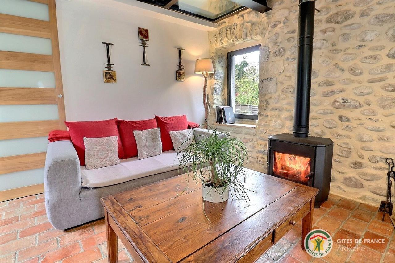 L'Envol Des Papillons Villa Grospierres Esterno foto